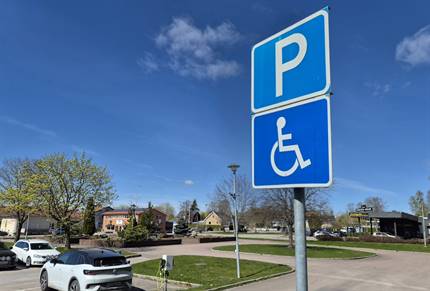Parkeringsskylt - Plats för rörelsehindrade